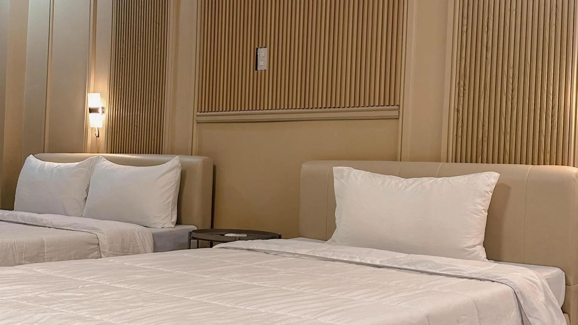 Clark Cu Hotel Angeles