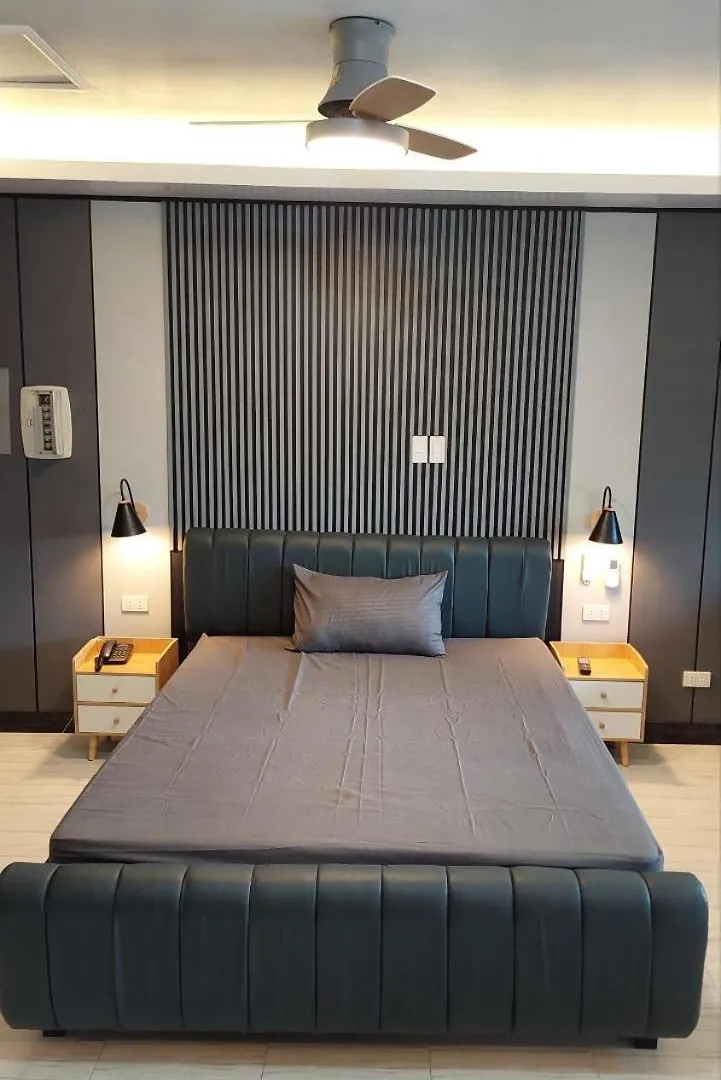Clark Cu Hotel 앙헬레스